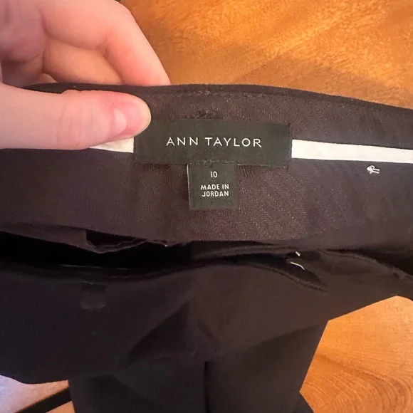 Ann Taylor Black Women's Pants - Picture 4 of 4